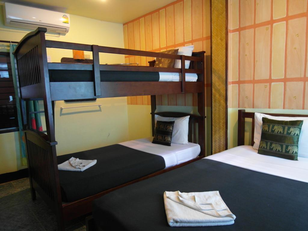 Aonang Grand Inn Ao Nang Екстериор снимка