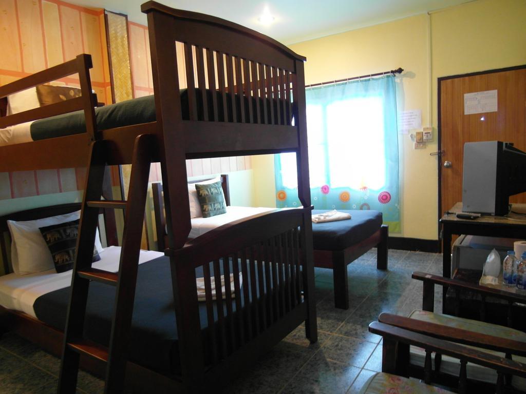 Aonang Grand Inn Ao Nang Екстериор снимка