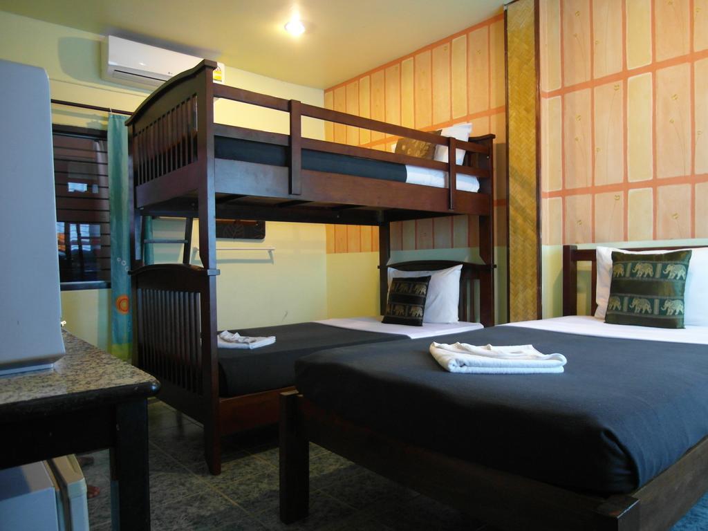 Aonang Grand Inn Ao Nang Екстериор снимка