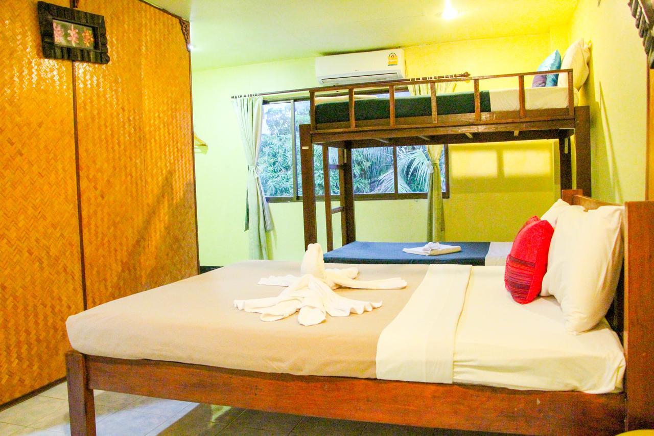 Aonang Grand Inn Ao Nang Екстериор снимка