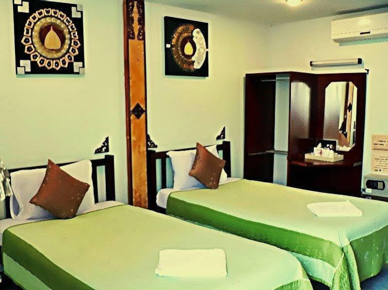 Aonang Grand Inn Ao Nang Екстериор снимка