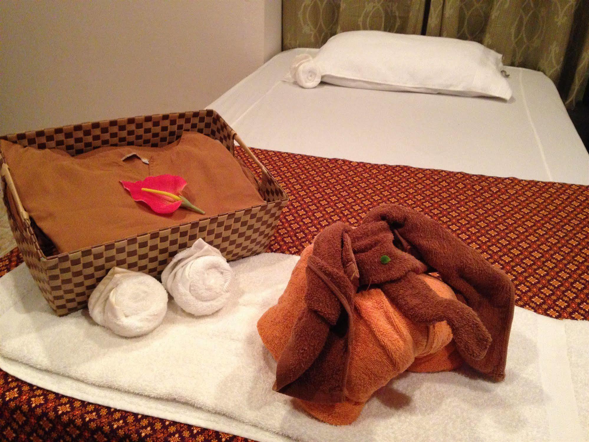 Aonang Grand Inn Ao Nang Екстериор снимка